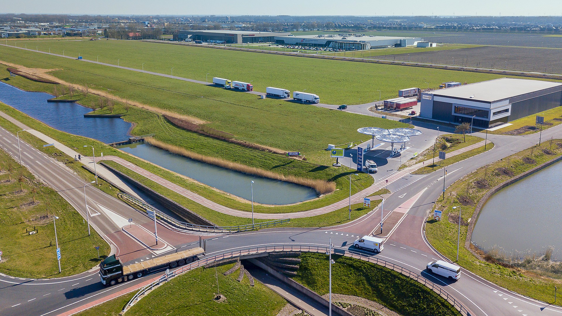 Luchtfoto Poort van Dronten
