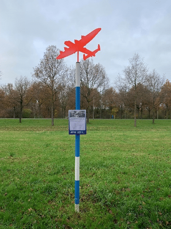 Paal 1 van de Crashpalenroute. Bron: gemeente Dronten